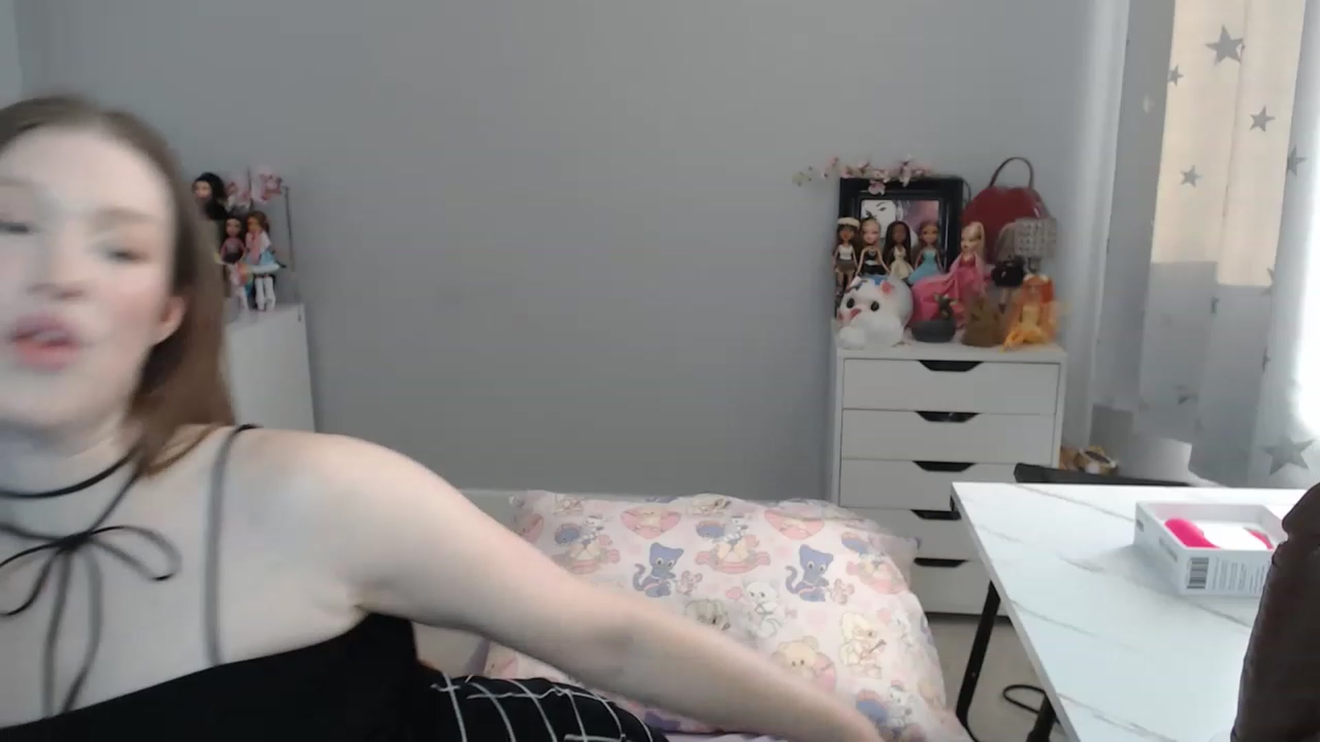 Gallery image thumbnail from GemmaMinx's myfreecams stream on, 01/26/2023, 21:04 image 19 of 20