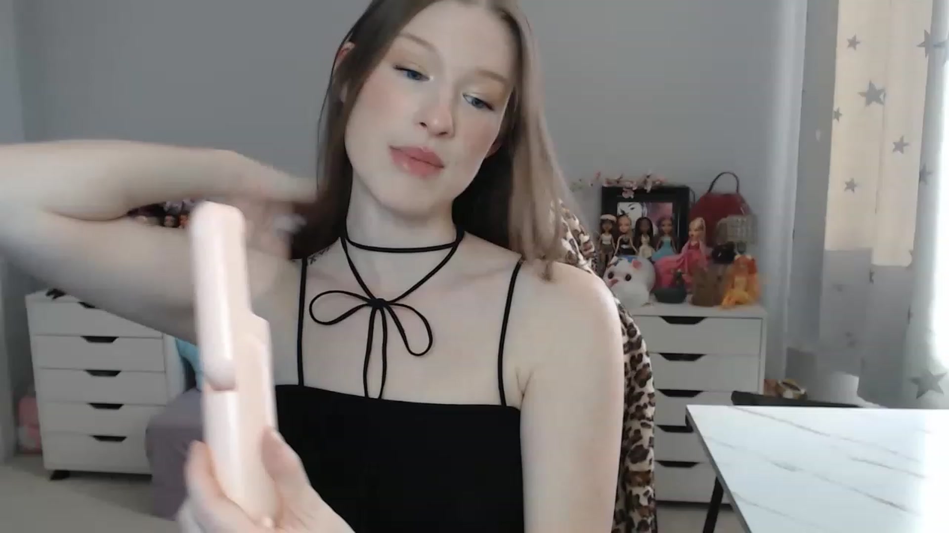 Gallery image thumbnail from GemmaMinx's myfreecams stream on, 01/26/2023, 21:04 image 9 of 20