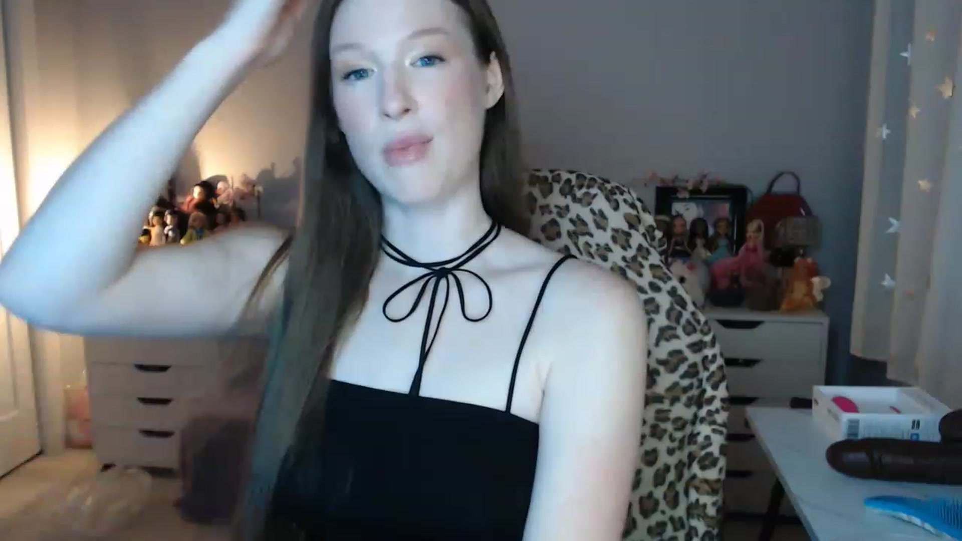 Gallery image thumbnail from GemmaMinx's myfreecams stream on, 01/26/2023, 23:08 image 4 of 20
