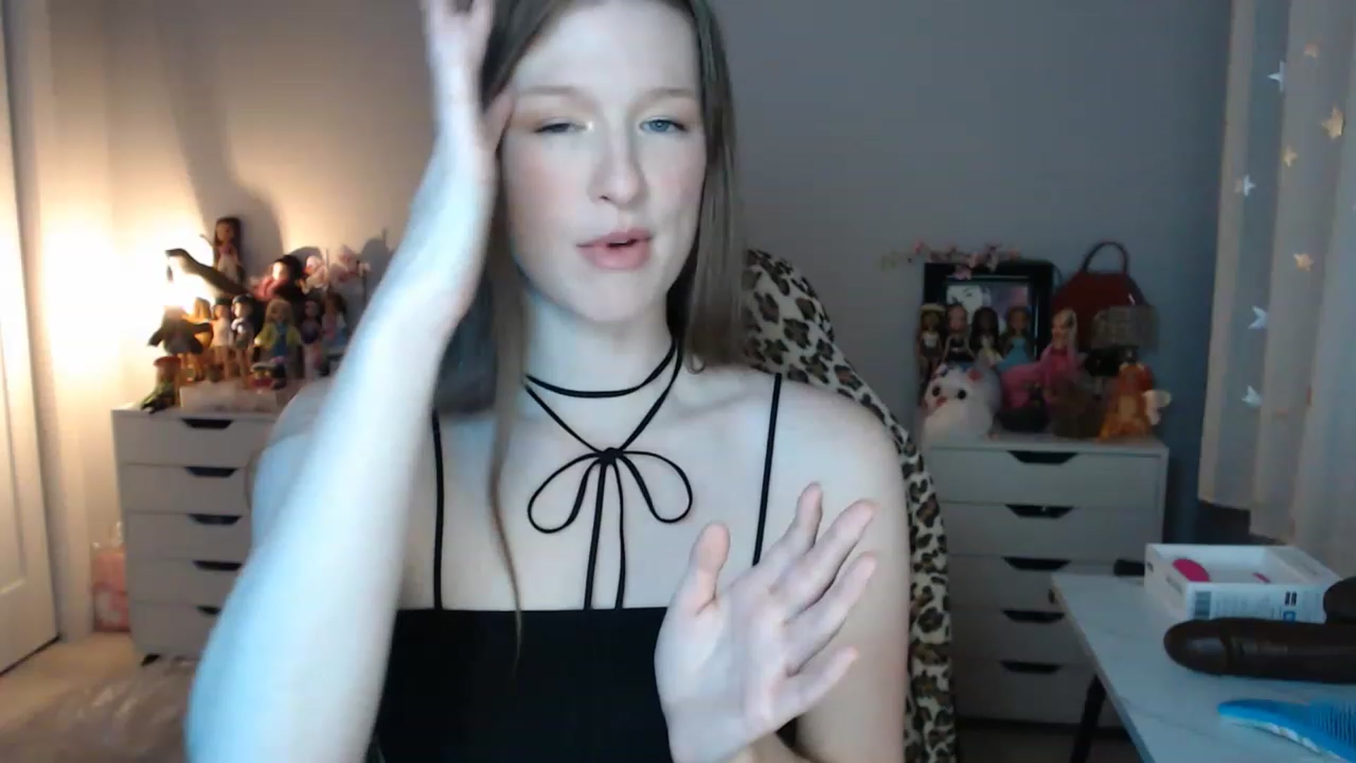 Gallery image thumbnail from GemmaMinx's myfreecams stream on, 01/26/2023, 23:08 image 10 of 20
