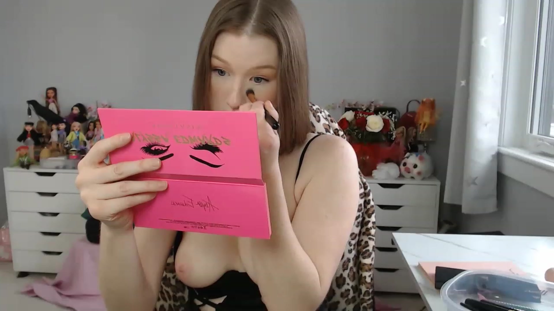 Gallery image thumbnail from GemmaMinx's myfreecams stream on, 02/15/2023, 19:05 image 6 of 20