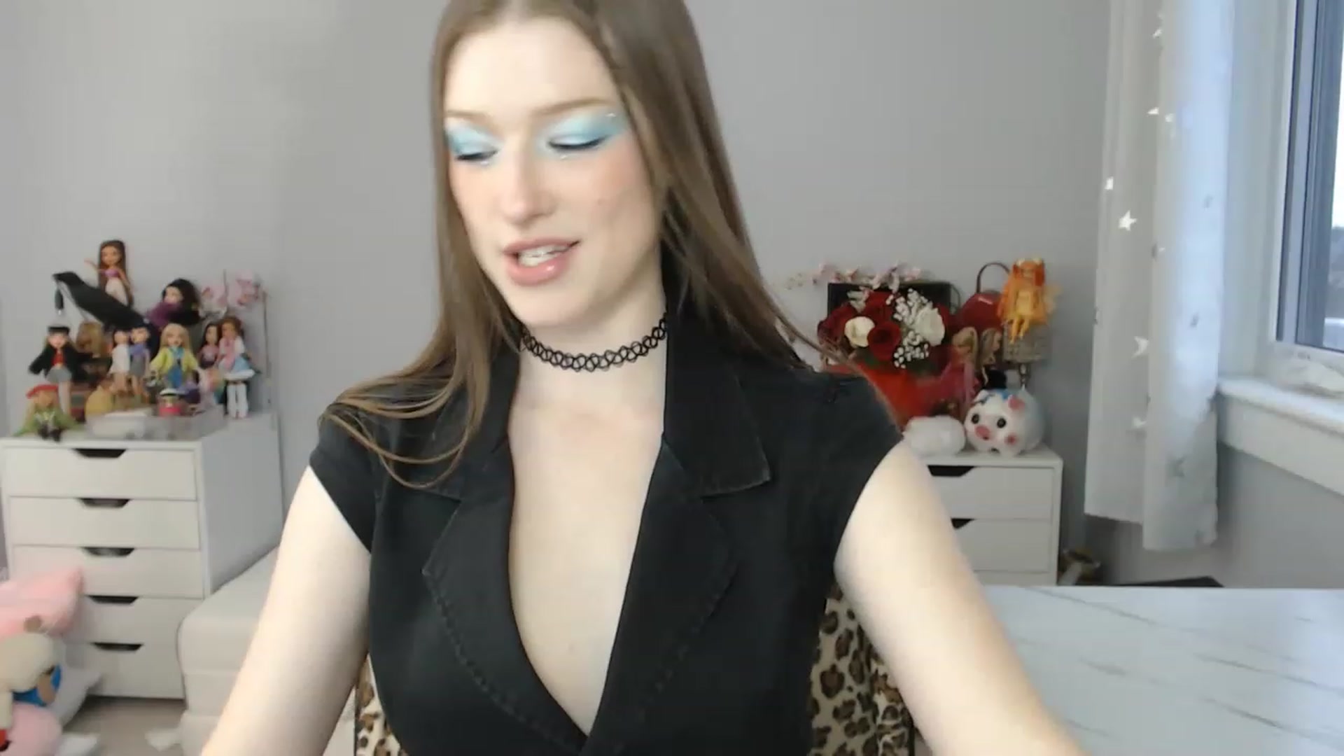 Gallery image thumbnail from GemmaMinx's myfreecams stream on, 02/18/2023, 22:49 image 11 of 20
