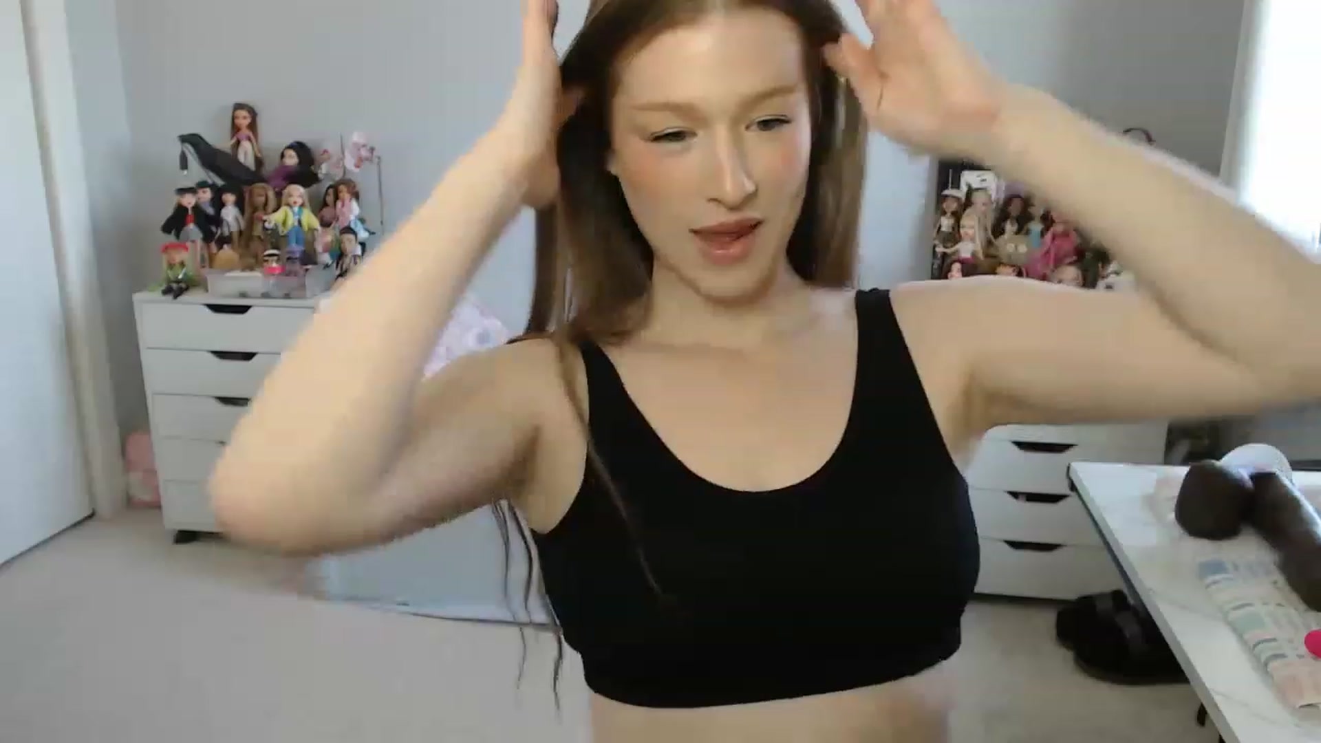Gallery image thumbnail from GemmaMinx's myfreecams stream on, 05/26/2023, 17:57 image 19 of 20
