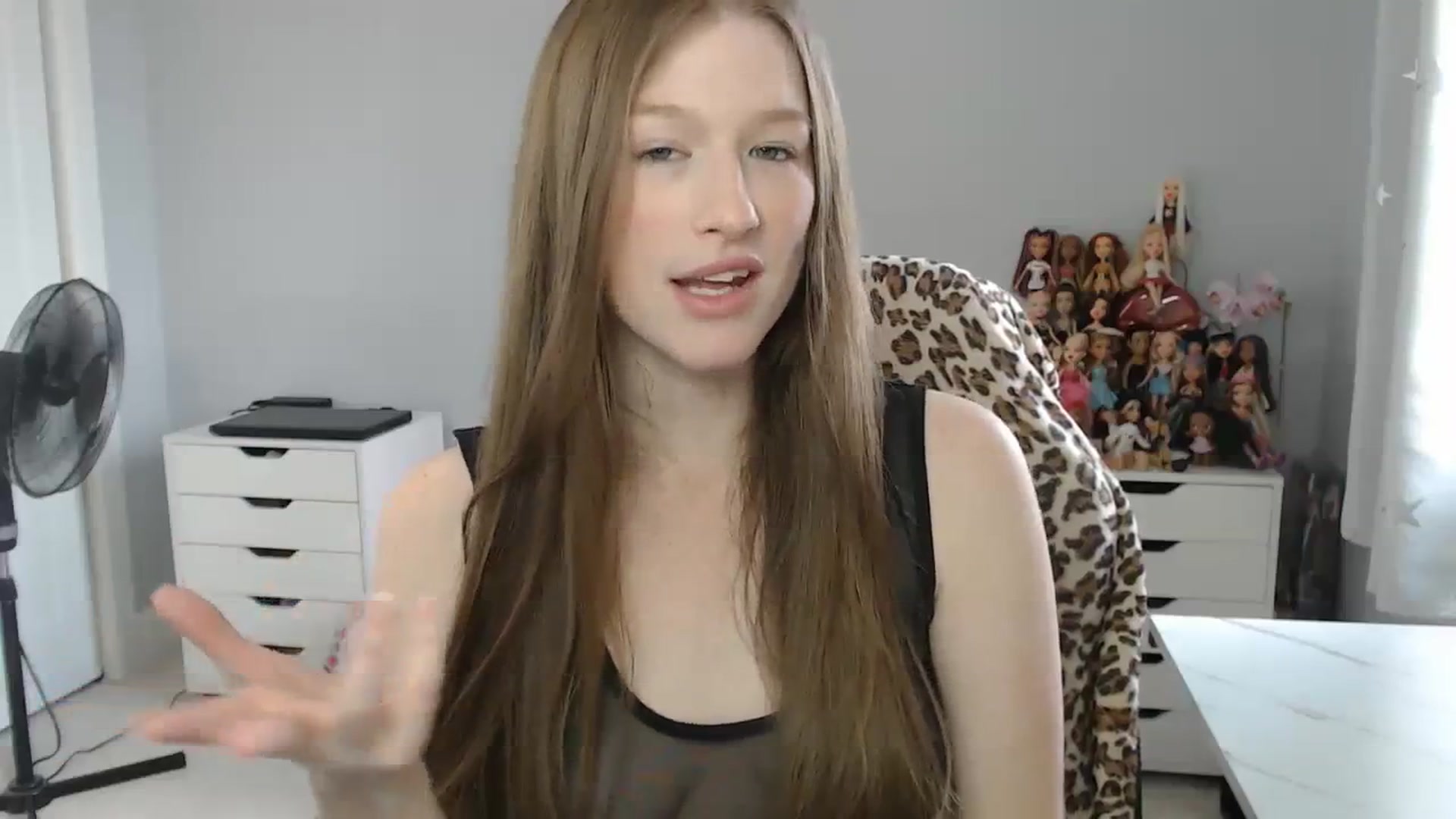 Gallery image thumbnail from GemmaMinx's myfreecams stream on, 07/22/2023, 21:12 image 5 of 20