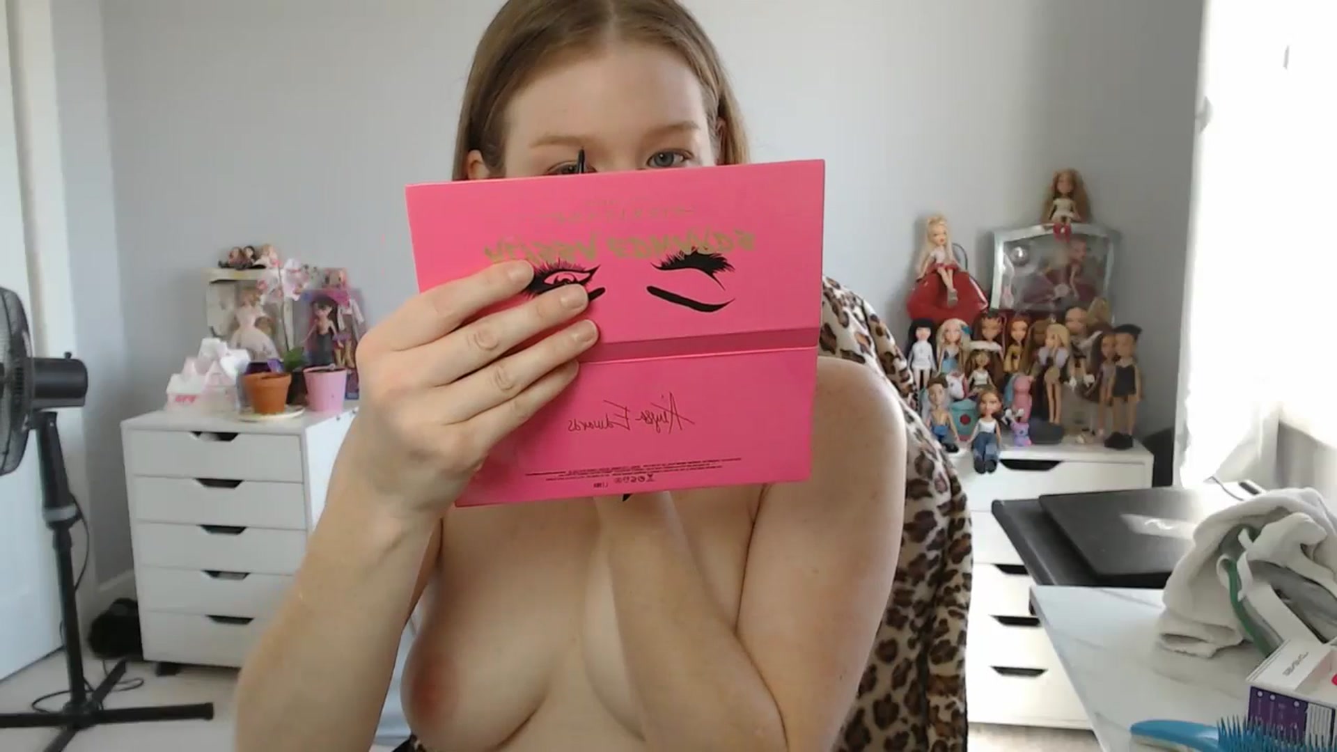 Gallery image thumbnail from GemmaMinx's myfreecams stream on, 08/29/2023, 19:46 image 6 of 20