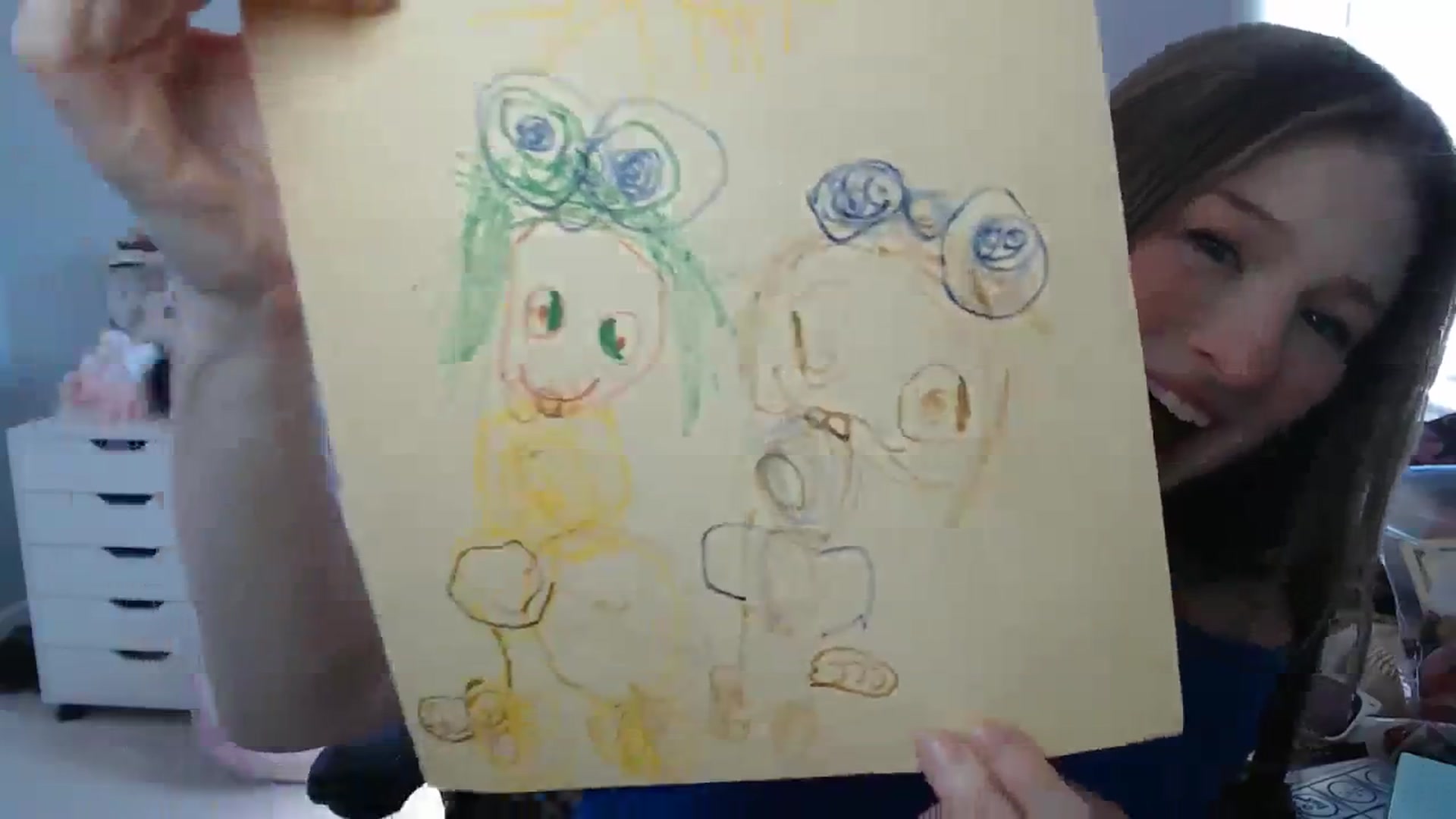 Gallery image thumbnail from GemmaMinx's myfreecams stream on, 09/15/2023, 19:27 image 19 of 20
