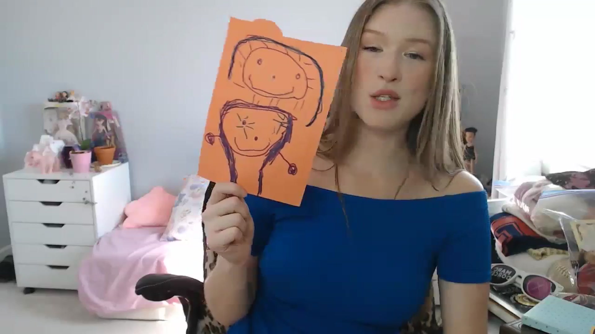 Gallery image thumbnail from GemmaMinx's myfreecams stream on, 09/15/2023, 19:27 image 18 of 20