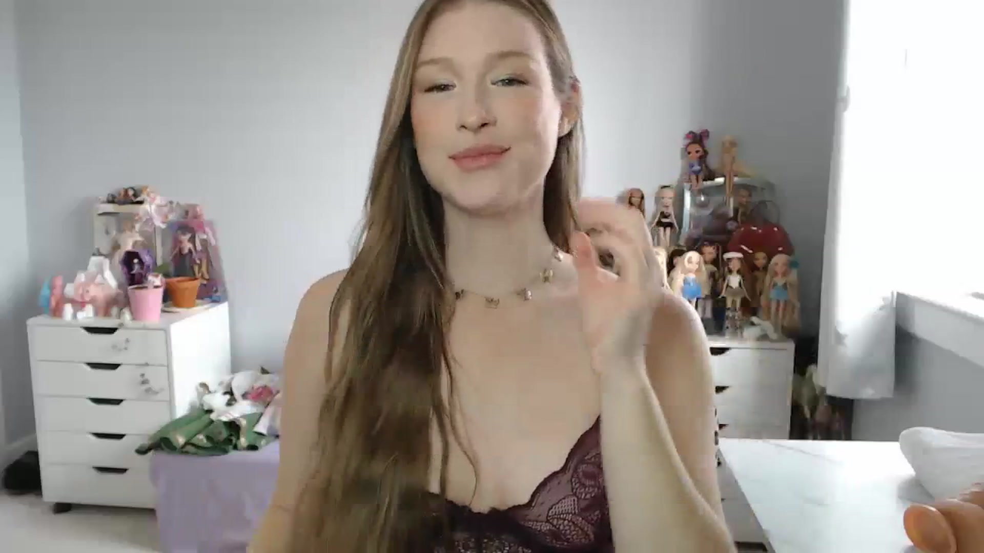 Gallery image thumbnail from GemmaMinx's myfreecams stream on, 09/26/2023, 17:13 image 4 of 20