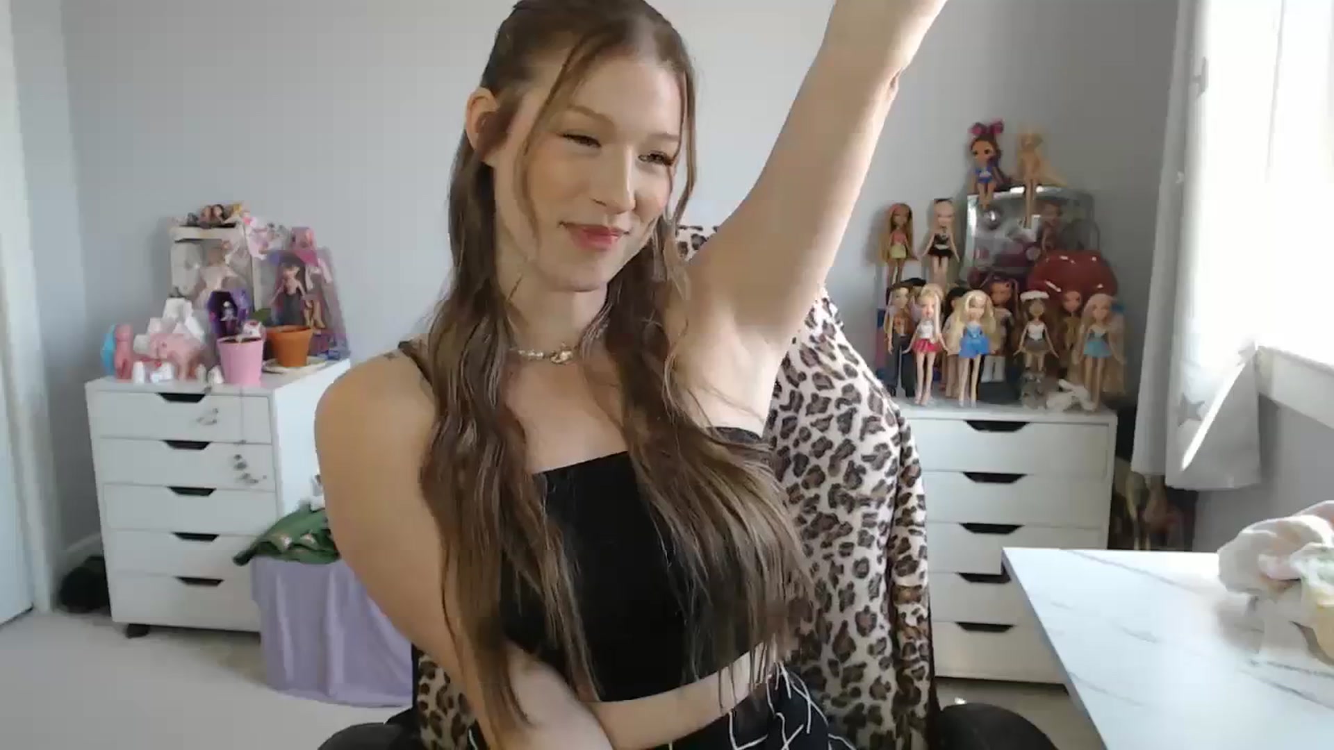 Gallery image thumbnail from GemmaMinx's myfreecams stream on, 09/27/2023, 17:44 image 12 of 20