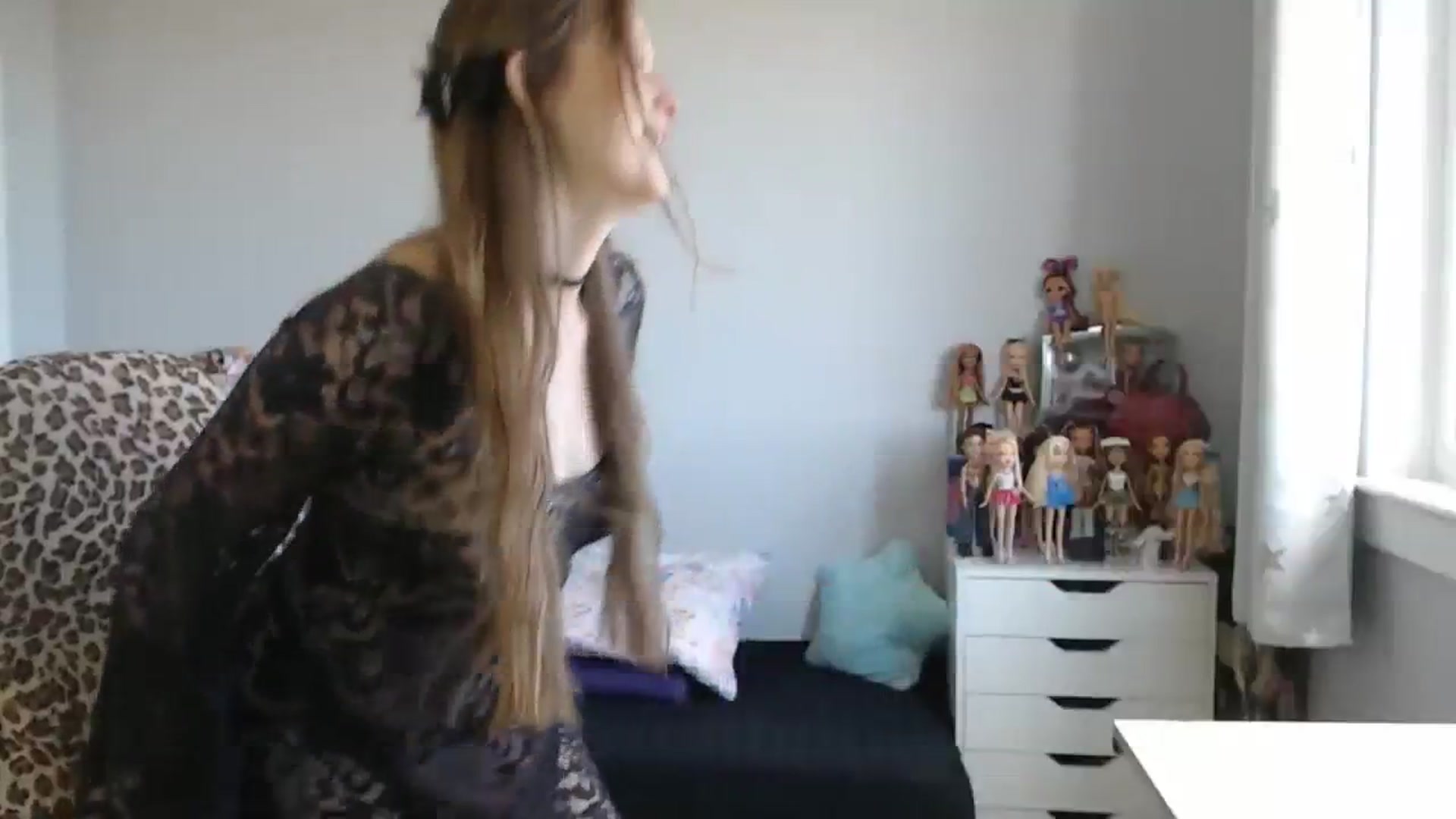 Gallery image thumbnail from GemmaMinx's myfreecams stream on, 10/12/2023, 17:03 image 5 of 20