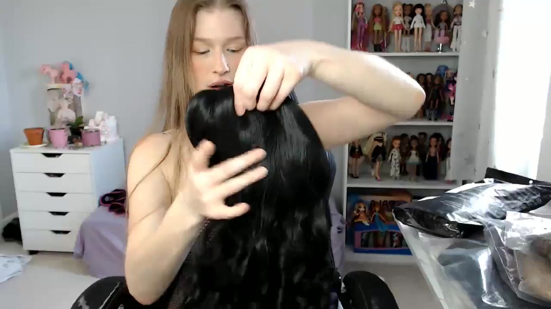 Gallery image thumbnail from GemmaMinx's myfreecams stream on, 05/30/2024, 20:37 image 9 of 20