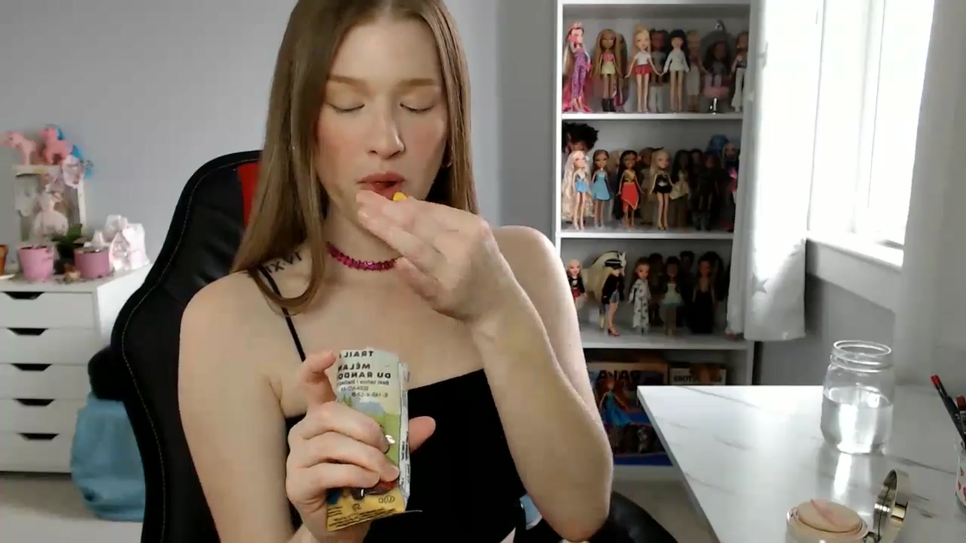Gallery image thumbnail from GemmaMinx's myfreecams stream on, 06/13/2024, 17:40 image 2 of 20