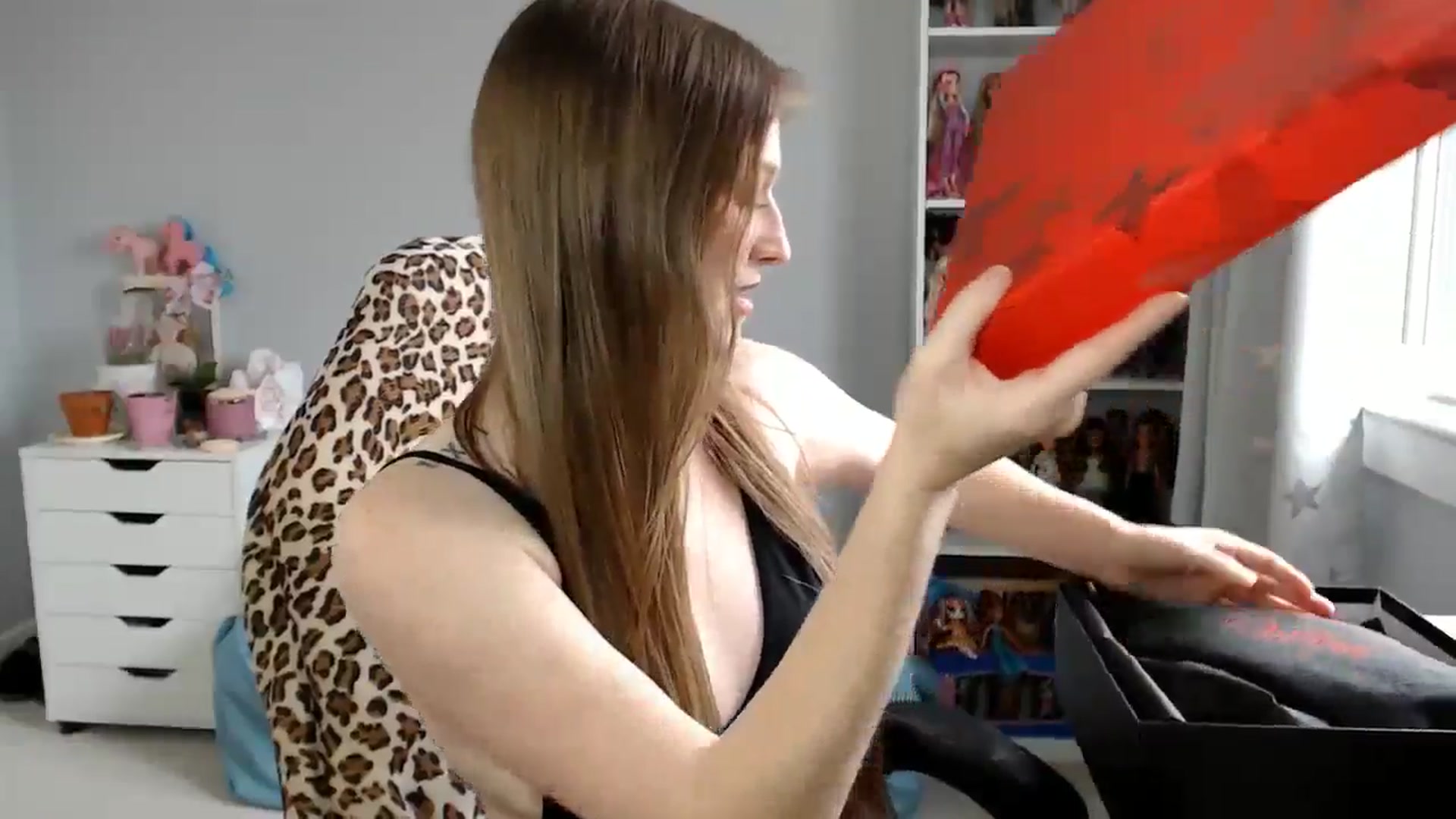 Gallery image thumbnail from GemmaMinx's myfreecams stream on, 07/09/2024, 20:52 image 3 of 20