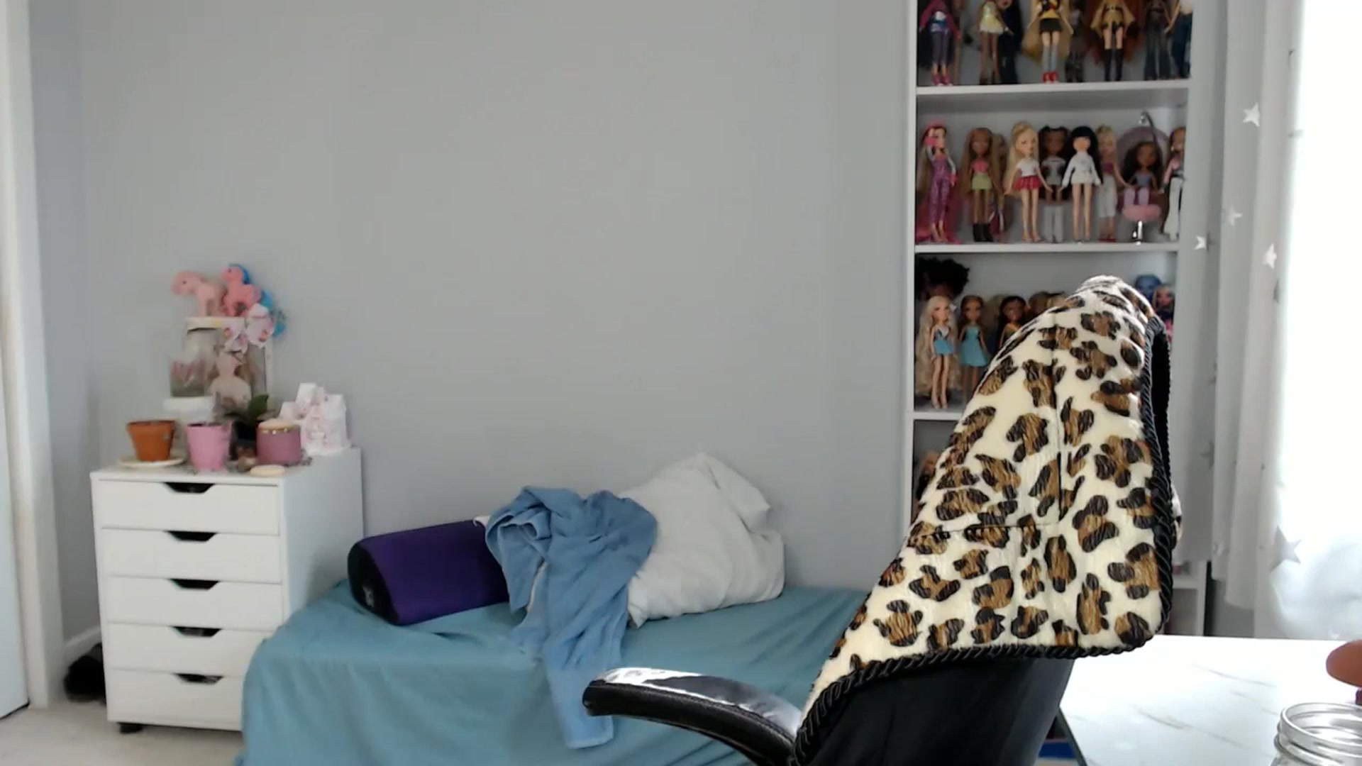 Gallery image thumbnail from GemmaMinx's myfreecams stream on, 07/09/2024, 21:51 image 1 of 20