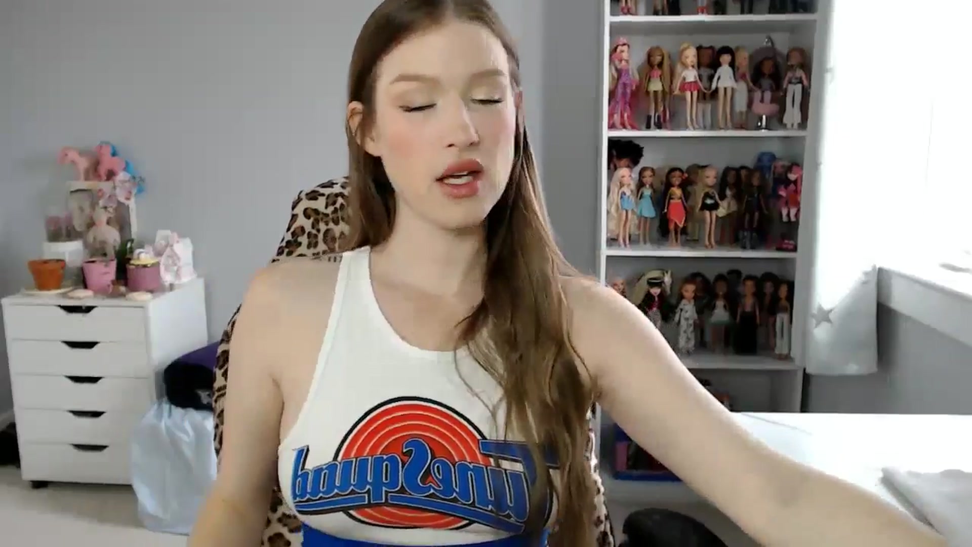 Gallery image thumbnail from GemmaMinx's myfreecams stream on, 08/30/2024, 18:33 image 3 of 20