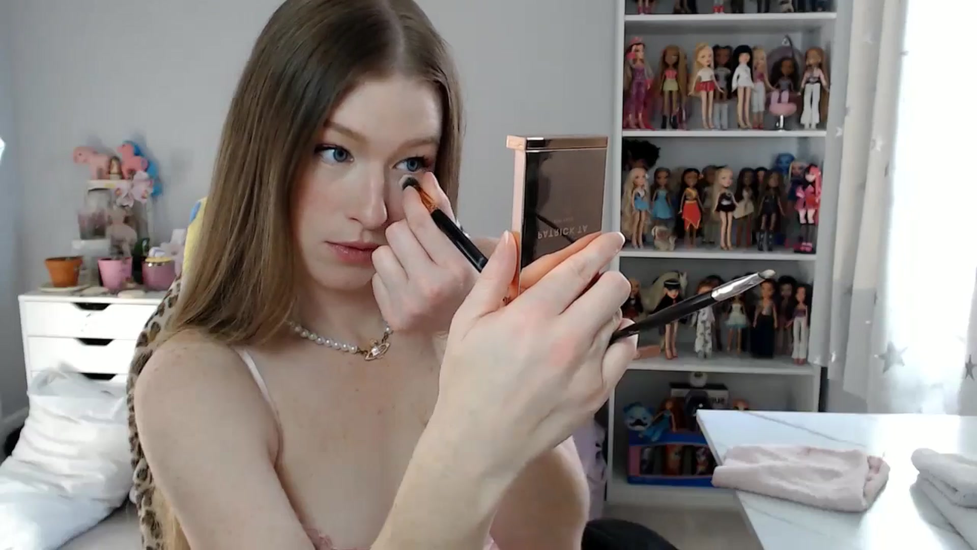 Gallery image thumbnail from GemmaMinx's myfreecams stream on, 09/14/2024, 21:20 image 13 of 20