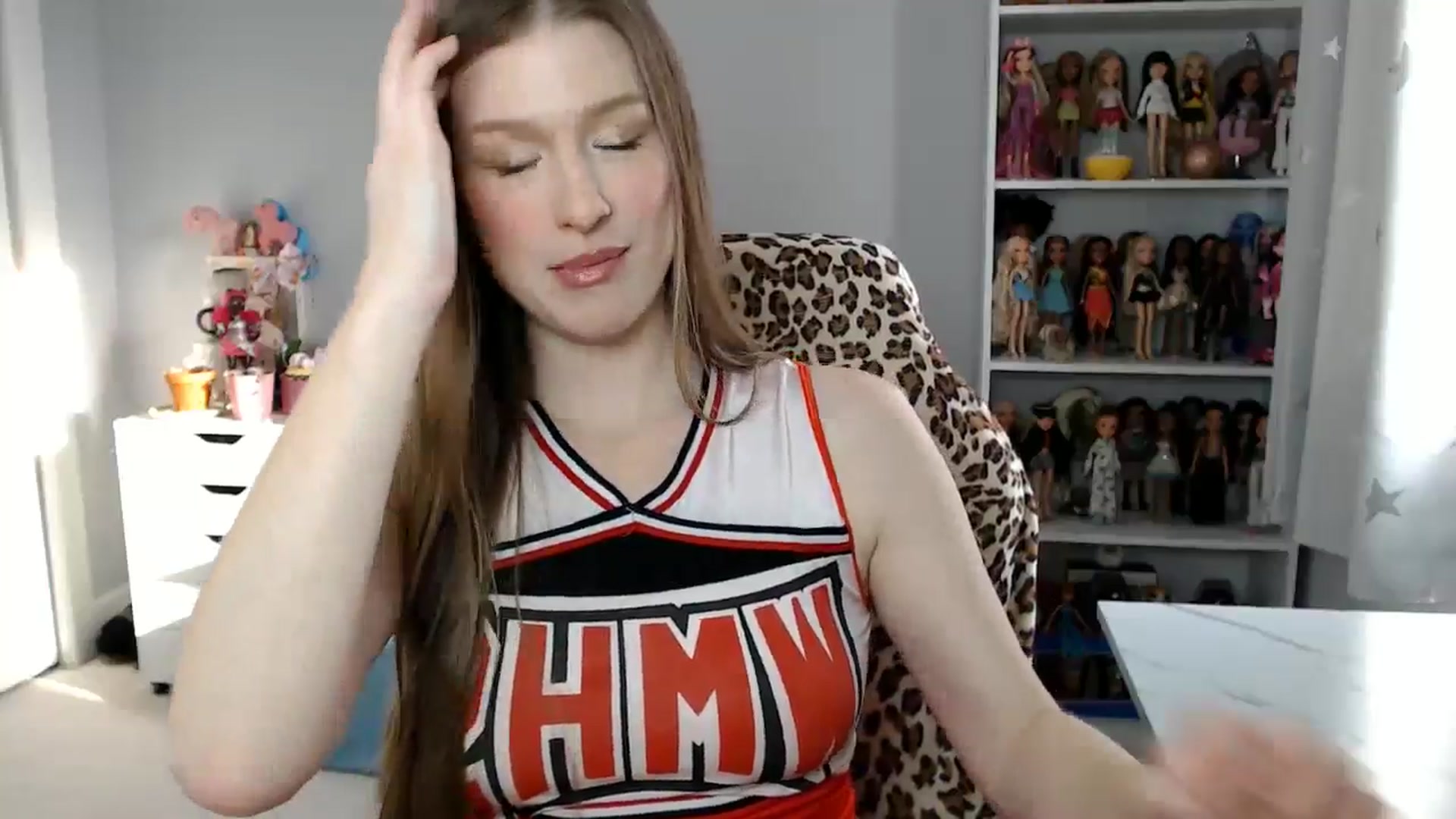 Gallery image thumbnail from GemmaMinx's myfreecams stream on, 10/30/2024, 20:13 image 9 of 20