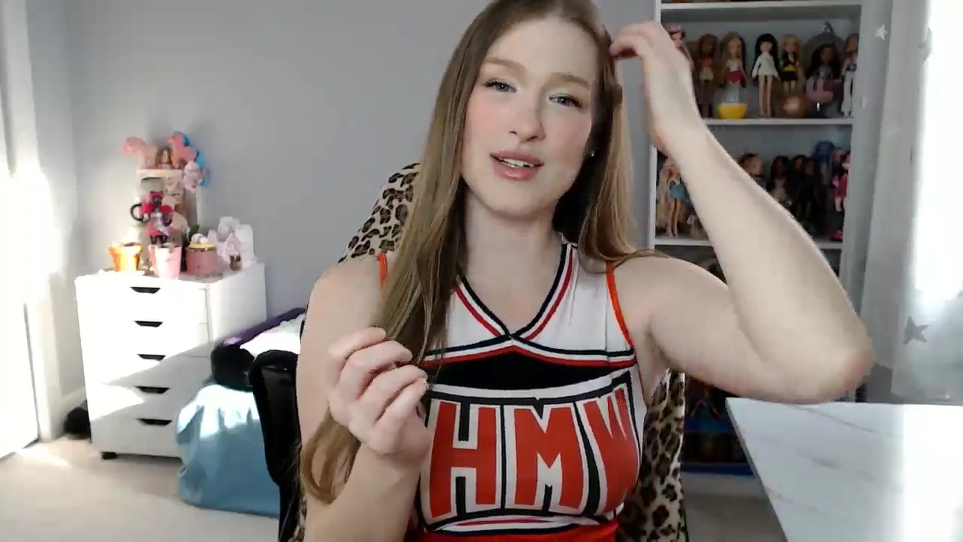 Gallery image thumbnail from GemmaMinx's myfreecams stream on, 10/30/2024, 20:13 image 10 of 20