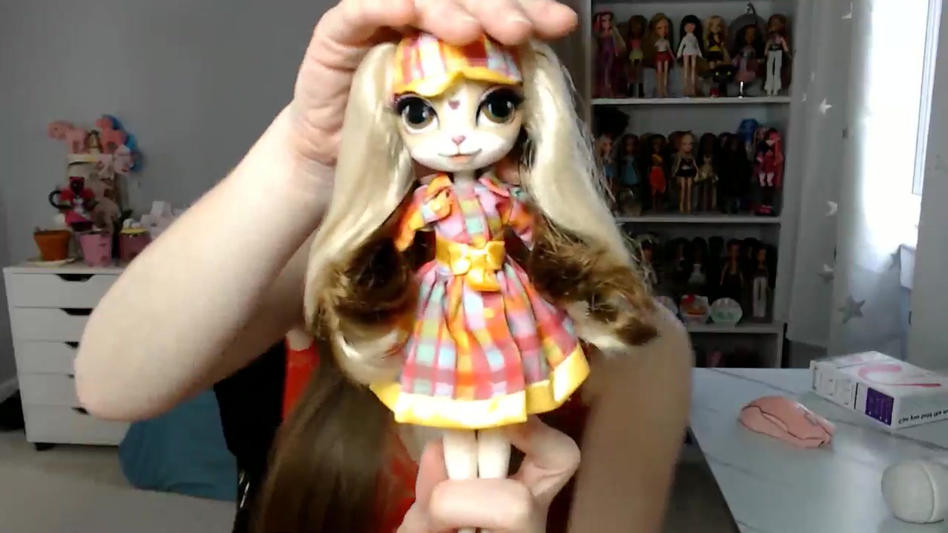 Gallery image thumbnail from GemmaMinx's myfreecams stream on, 11/29/2024, 22:07 image 12 of 20
