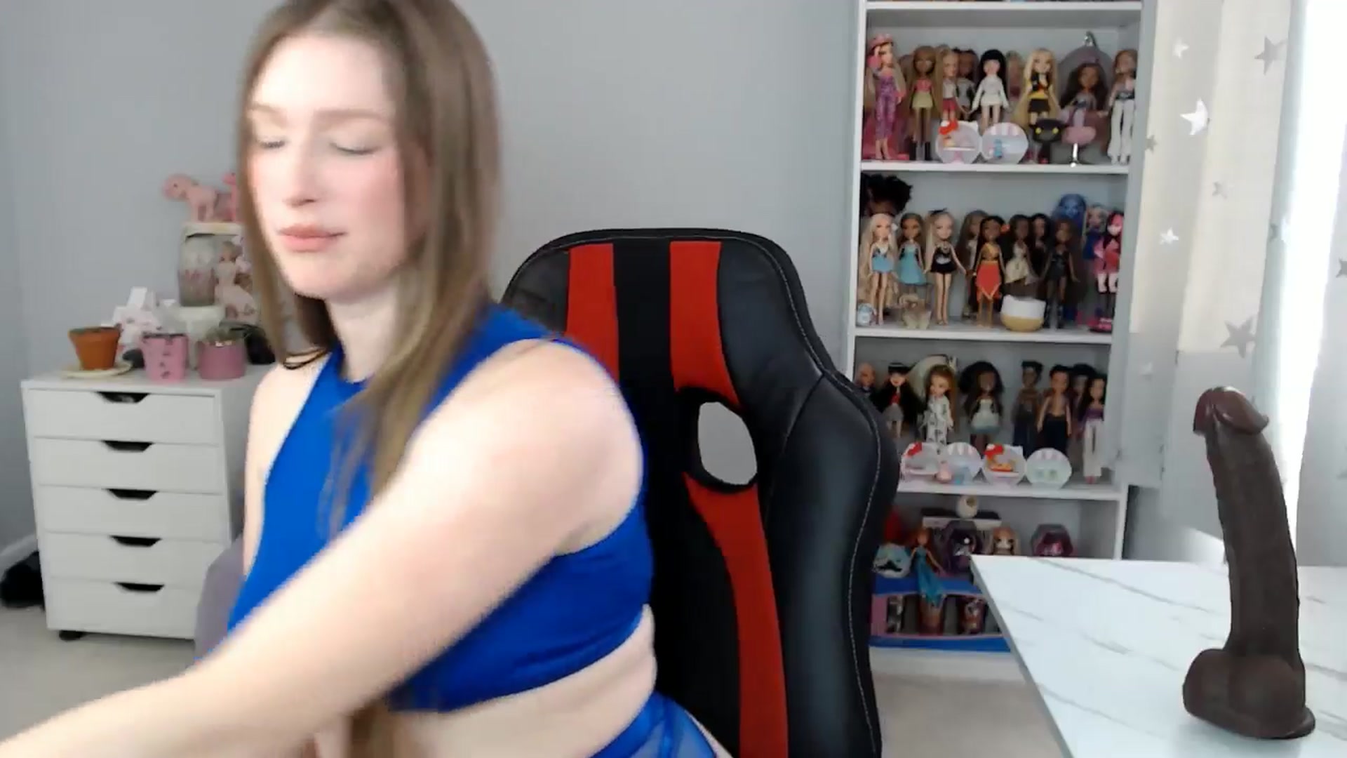 Gallery image thumbnail from GemmaMinx's myfreecams stream on, 01/10/2025, 20:26 image 9 of 20