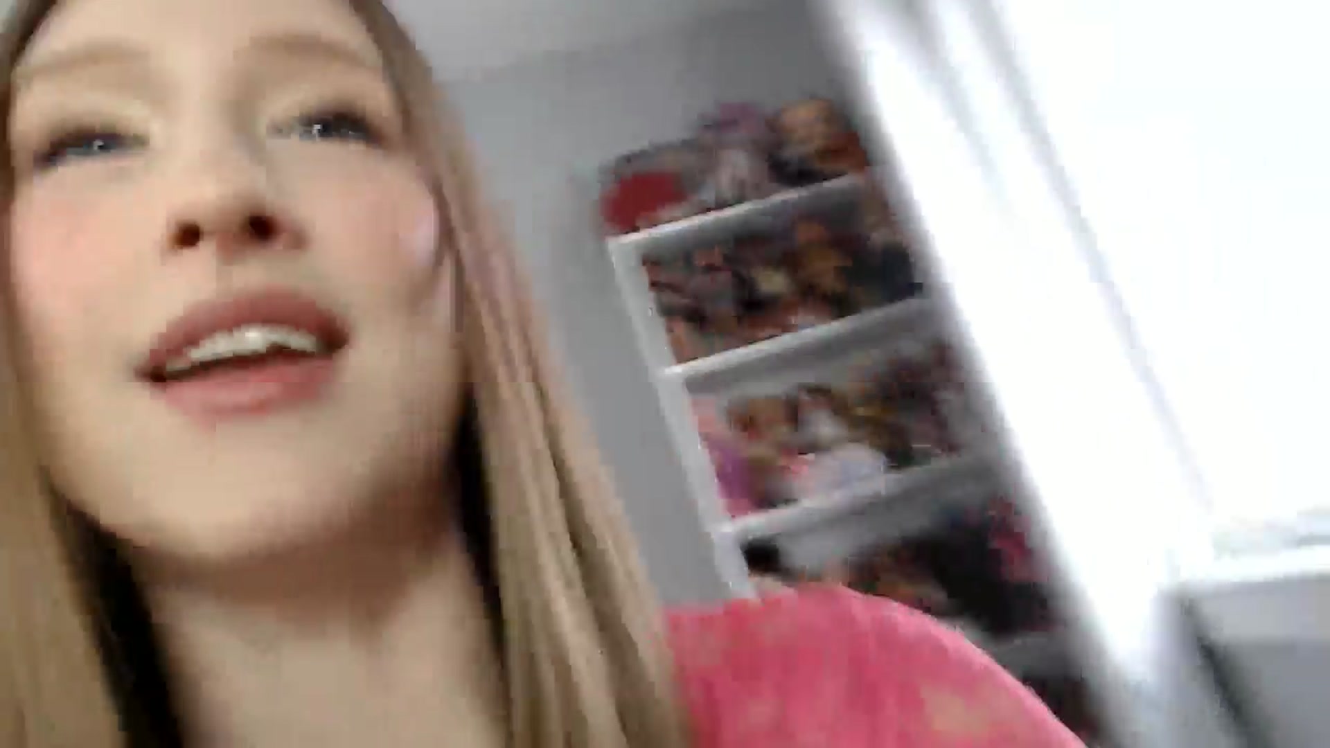 Gallery image thumbnail from GemmaMinx's myfreecams stream on, 01/13/2025, 19:23 image 8 of 20