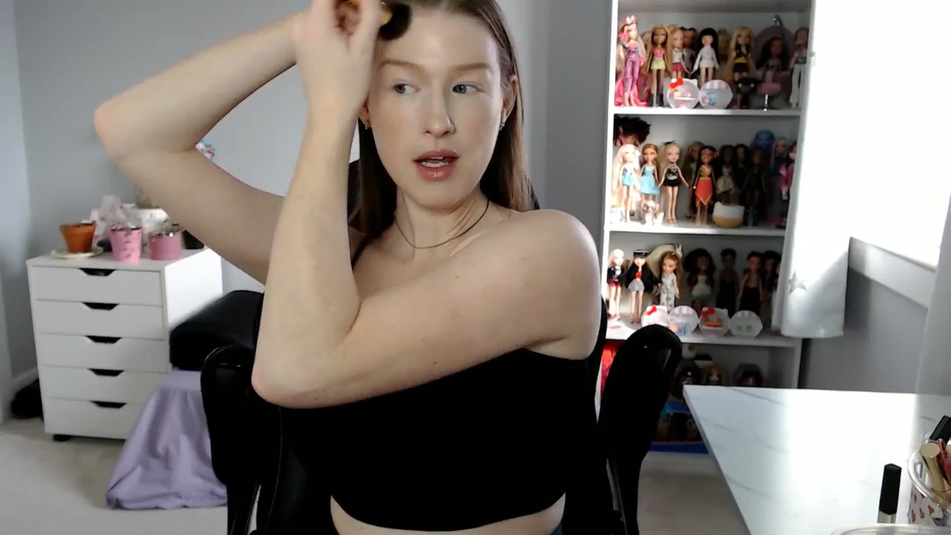 Gallery image thumbnail from GemmaMinx's myfreecams stream on, 01/15/2025, 17:37 image 10 of 20