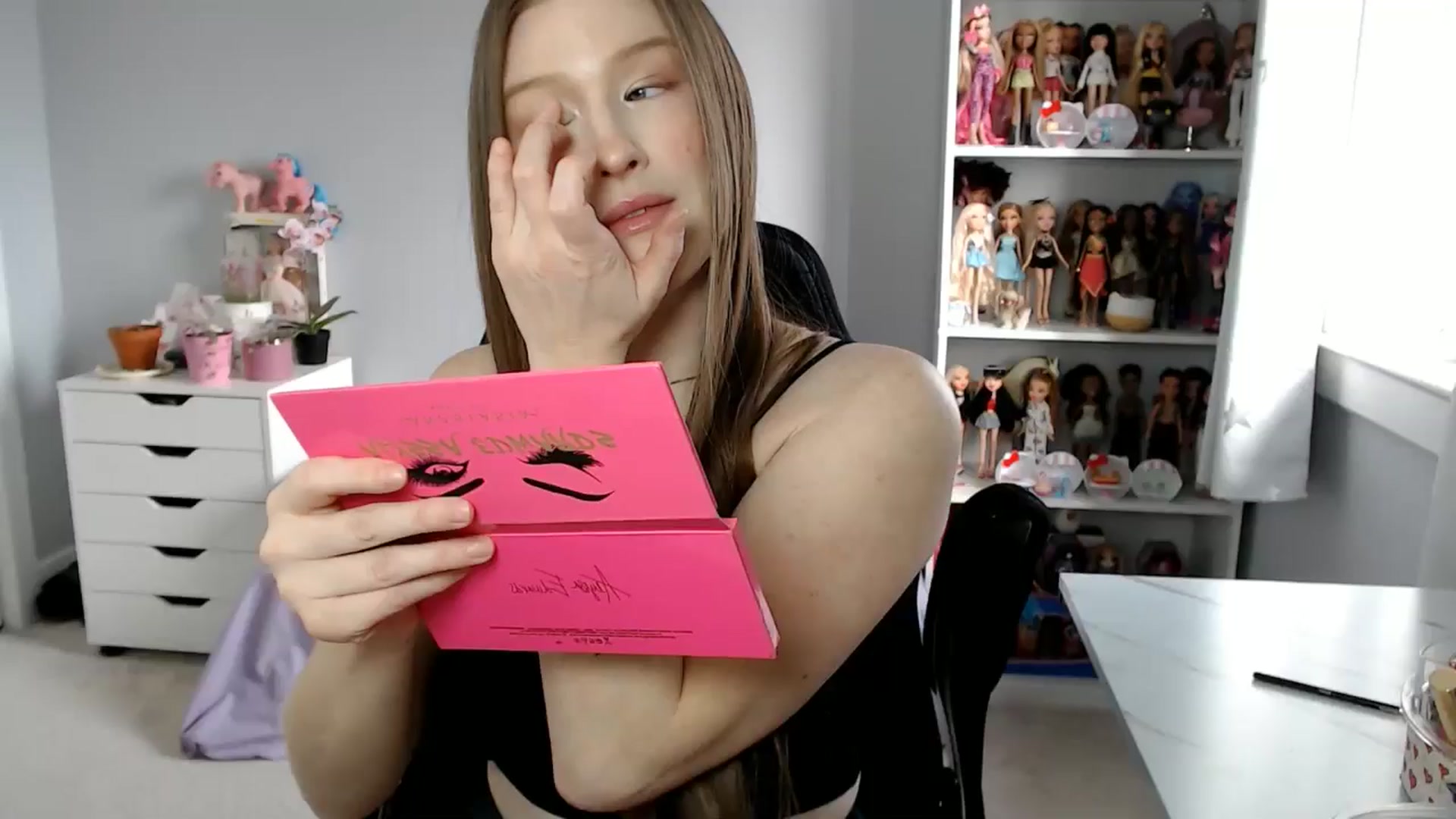 Gallery image thumbnail from GemmaMinx's myfreecams stream on, 01/15/2025, 18:47 image 1 of 20