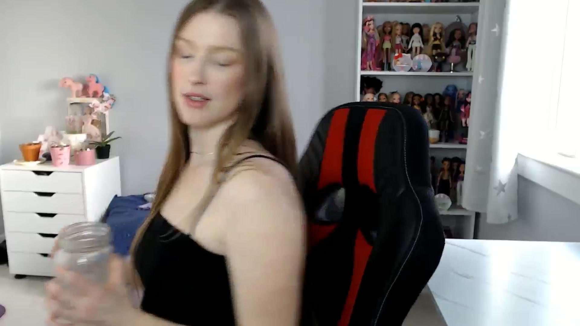 Gallery image thumbnail from GemmaMinx's myfreecams stream on, 01/15/2025, 21:25 image 11 of 20