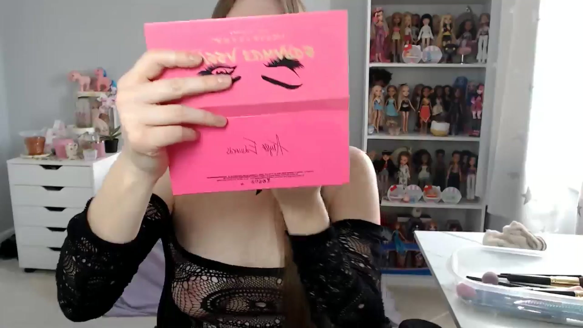Gallery image thumbnail from GemmaMinx's myfreecams stream on, 01/26/2025, 20:14 image 8 of 20
