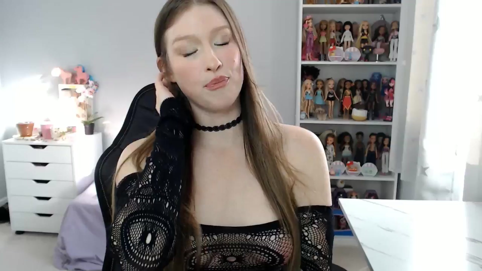 Gallery image thumbnail from GemmaMinx's myfreecams stream on, 01/26/2025, 20:14 image 18 of 20