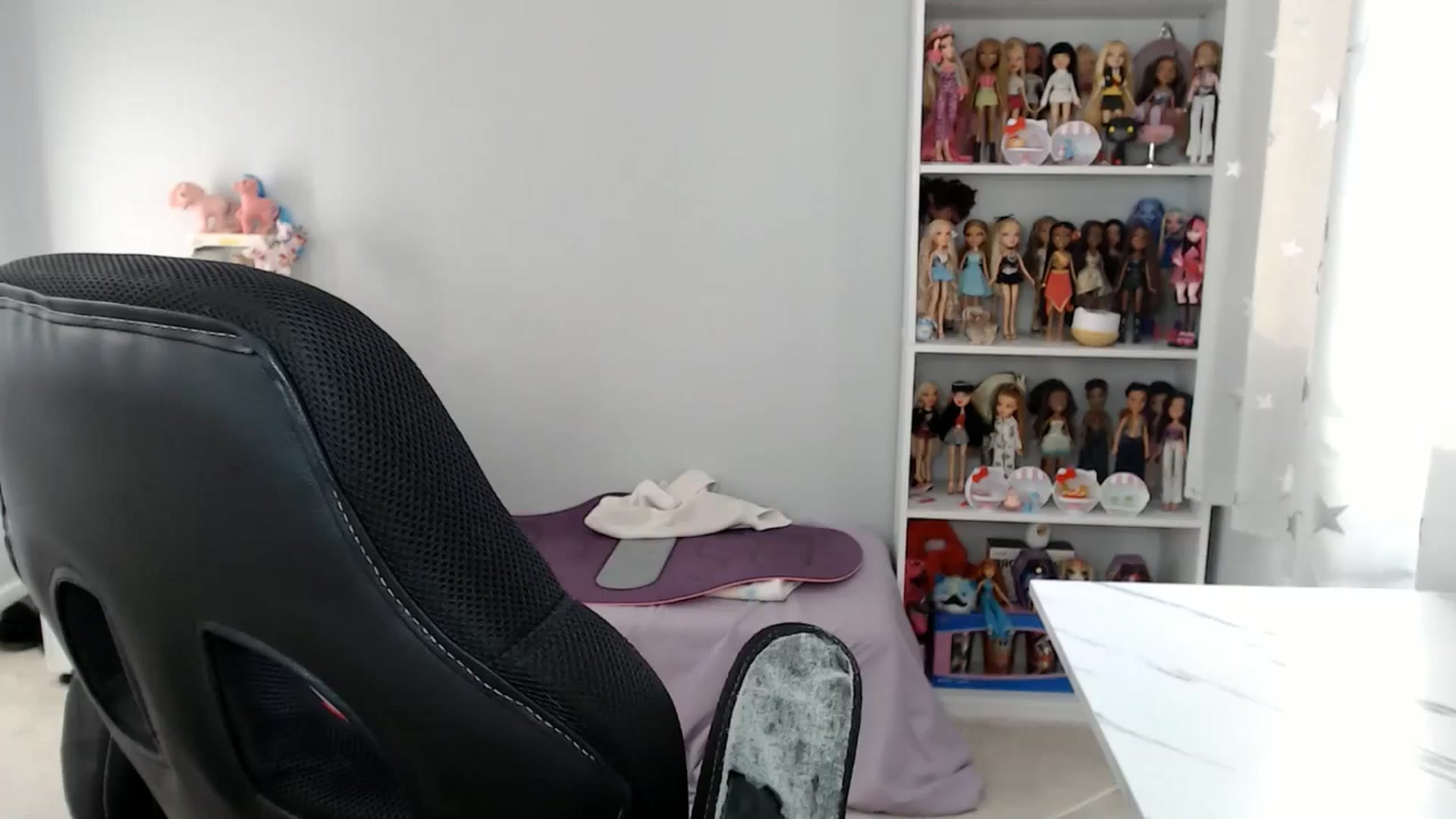 Gallery image thumbnail from GemmaMinx's myfreecams stream on, 01/26/2025, 20:51 image 11 of 20