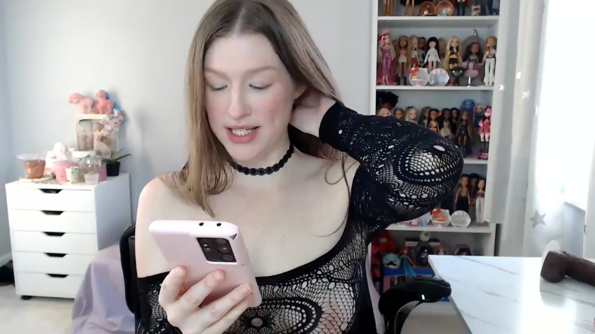 Gallery image thumbnail from GemmaMinx's myfreecams stream on, 01/26/2025, 21:50 image 7 of 20