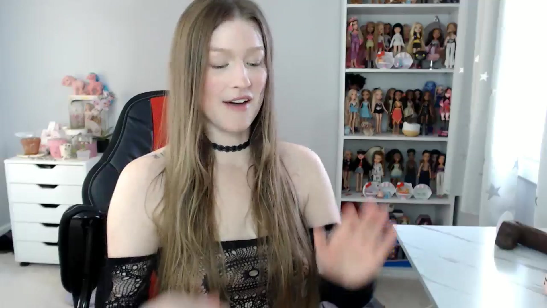 Gallery image thumbnail from GemmaMinx's myfreecams stream on, 01/26/2025, 21:50 image 12 of 20