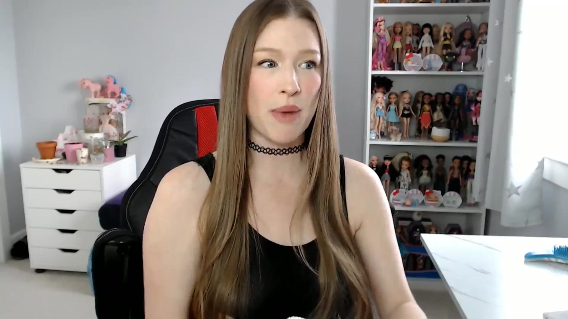 Gallery image thumbnail from GemmaMinx's myfreecams stream on, 01/30/2025, 19:36 image 18 of 20