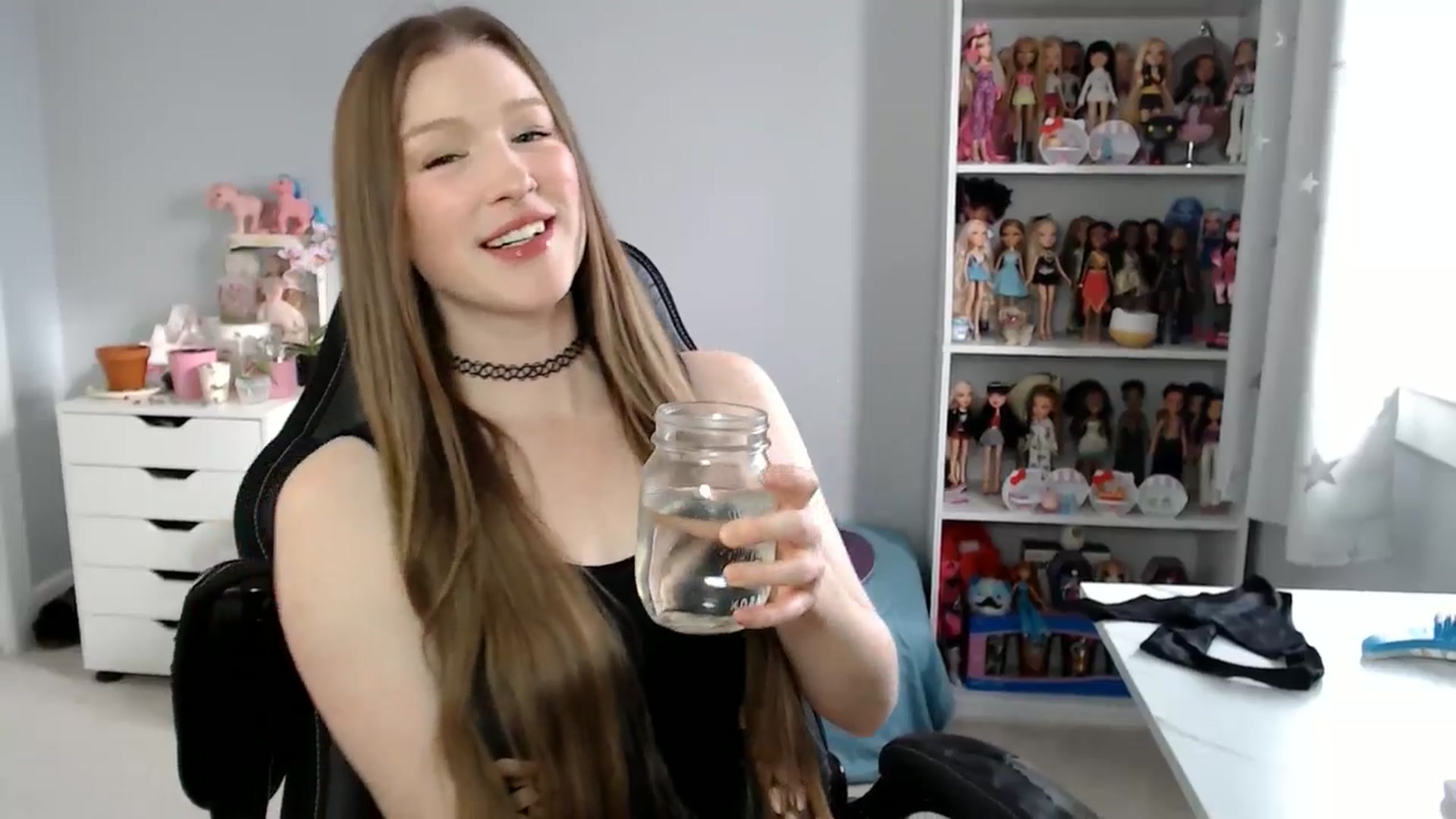 Gallery image thumbnail from GemmaMinx's myfreecams stream on, 01/30/2025, 21:52 image 2 of 20