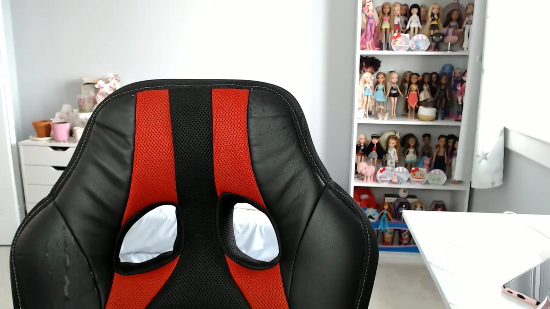 Gallery image thumbnail from GemmaMinx's myfreecams stream on, 02/22/2025, 18:53 image 15 of 20
