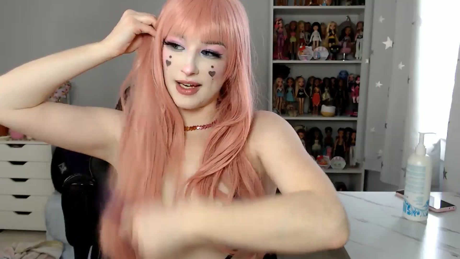 Gallery image thumbnail from GemmaMinx's myfreecams stream on, 02/25/2025, 19:42 image 7 of 20