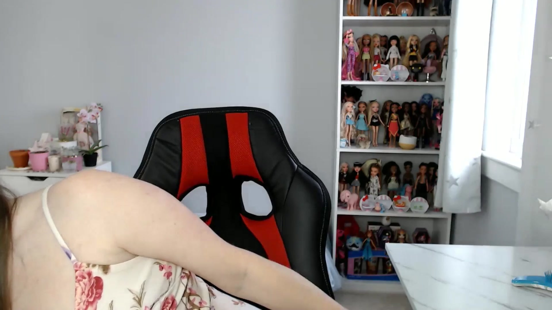 Gallery image thumbnail from GemmaMinx's myfreecams stream on, 02/27/2025, 21:46 image 10 of 20