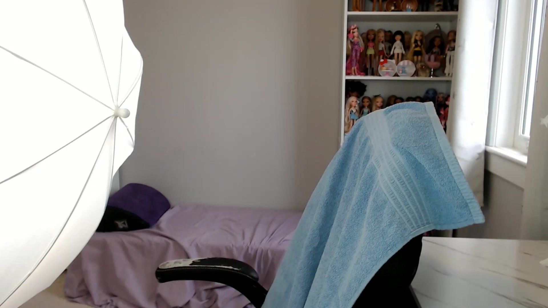 Gallery image thumbnail from GemmaMinx's myfreecams stream on, 03/29/2025, 20:27 image 8 of 20