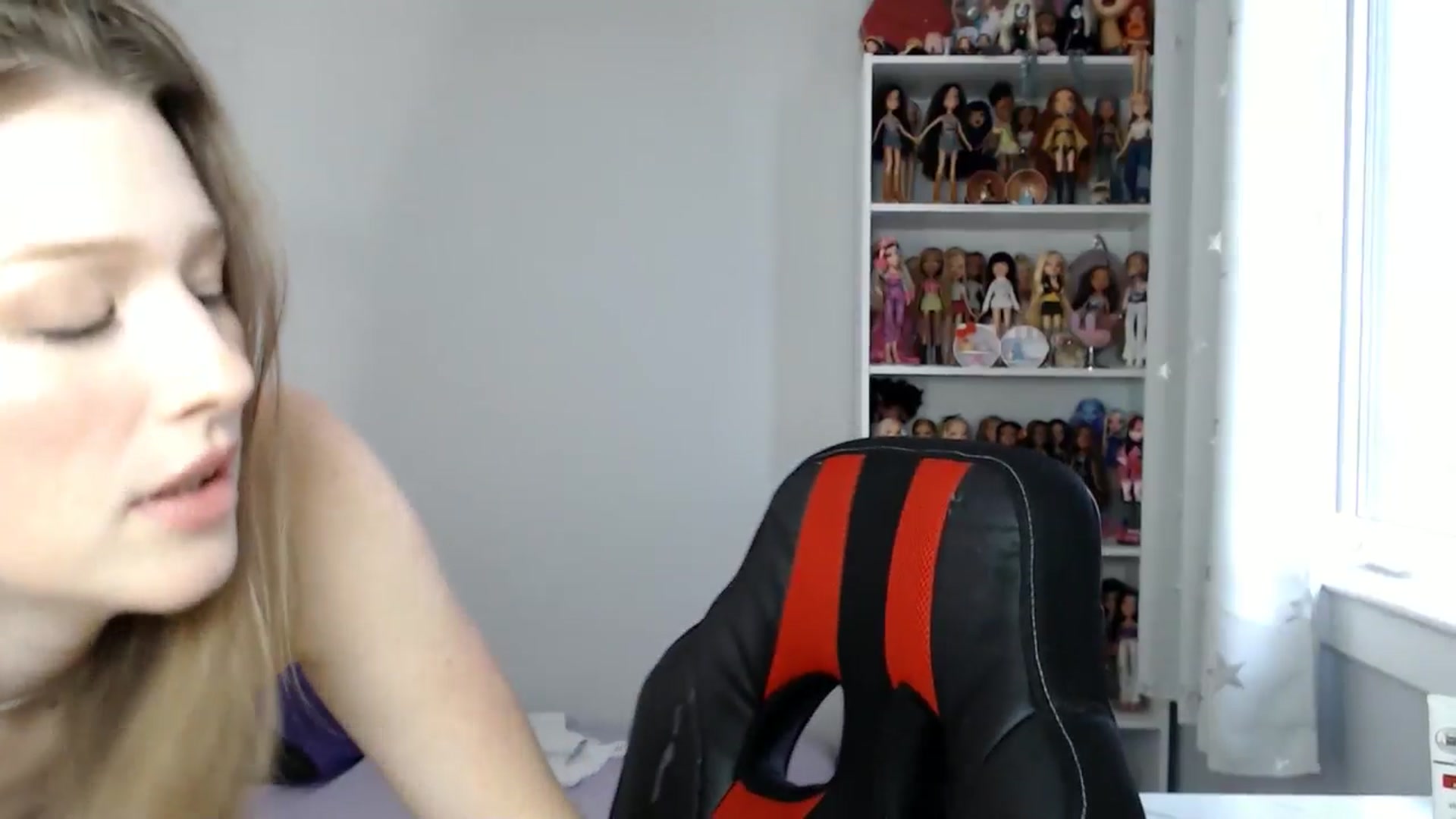 Gallery image thumbnail from GemmaMinx's myfreecams stream on, 03/31/2025, 21:07 image 13 of 20