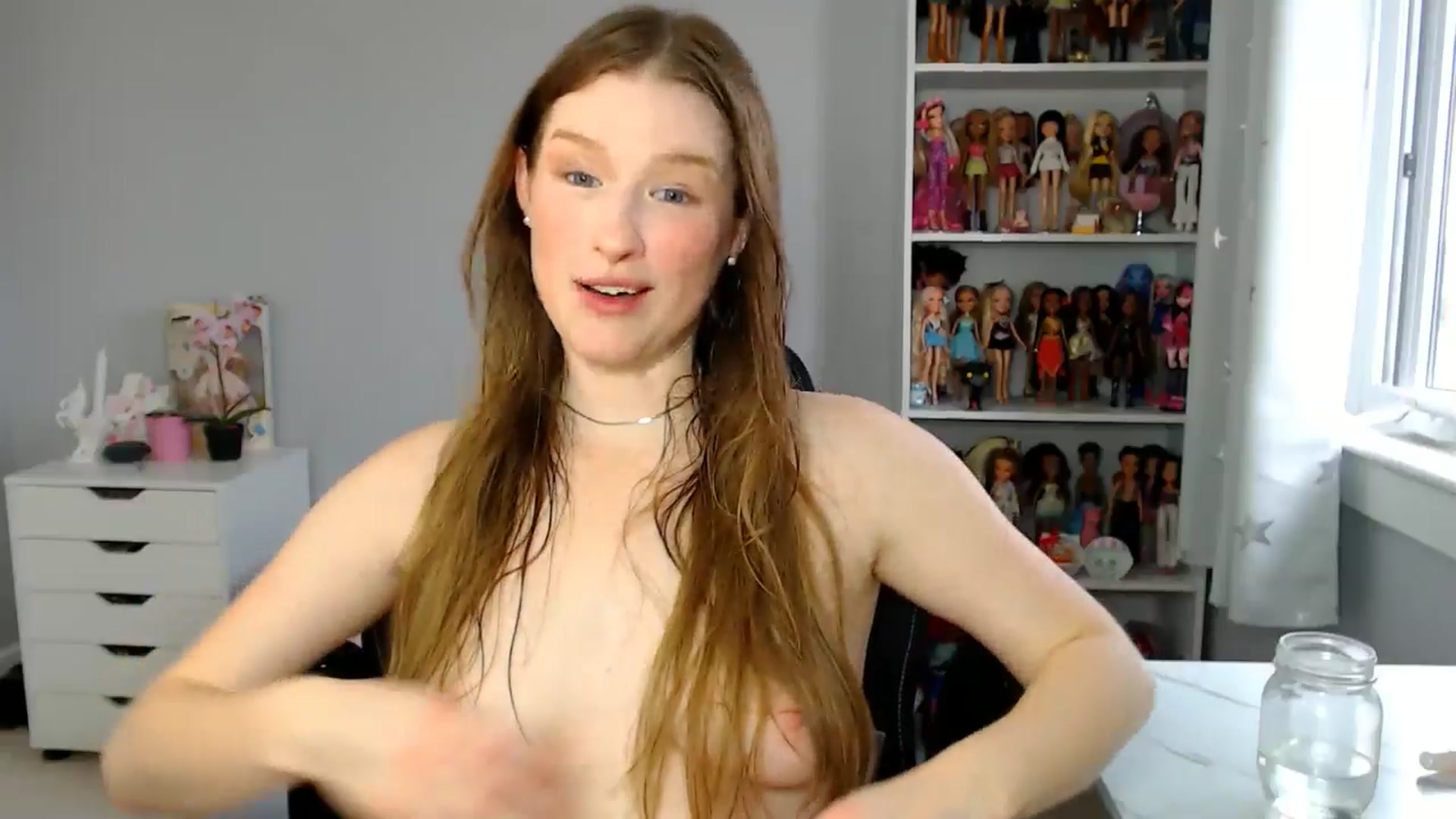Gallery image thumbnail from GemmaMinx's myfreecams stream on, 04/24/2025, 18:57 image 5 of 20