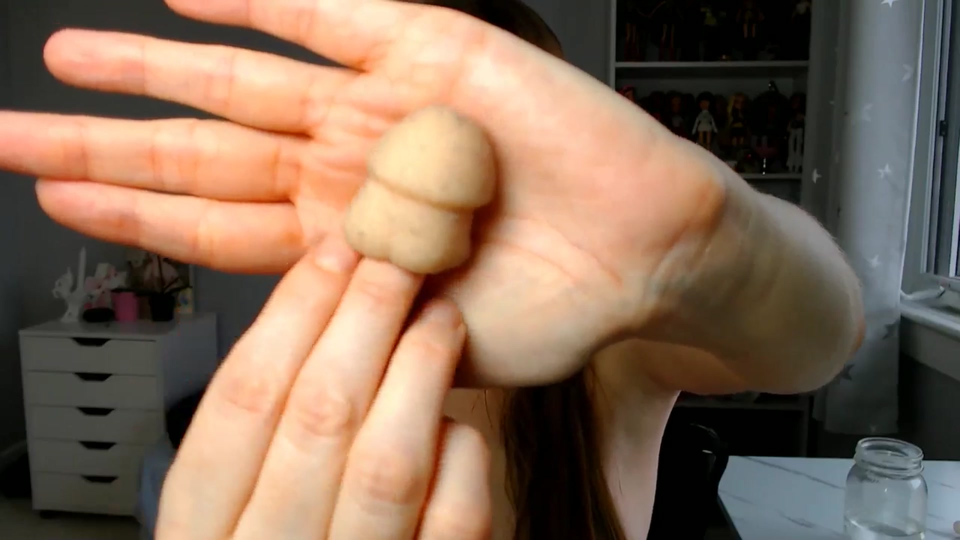 Gallery image thumbnail from GemmaMinx's myfreecams stream on, 04/24/2025, 18:57 image 10 of 20