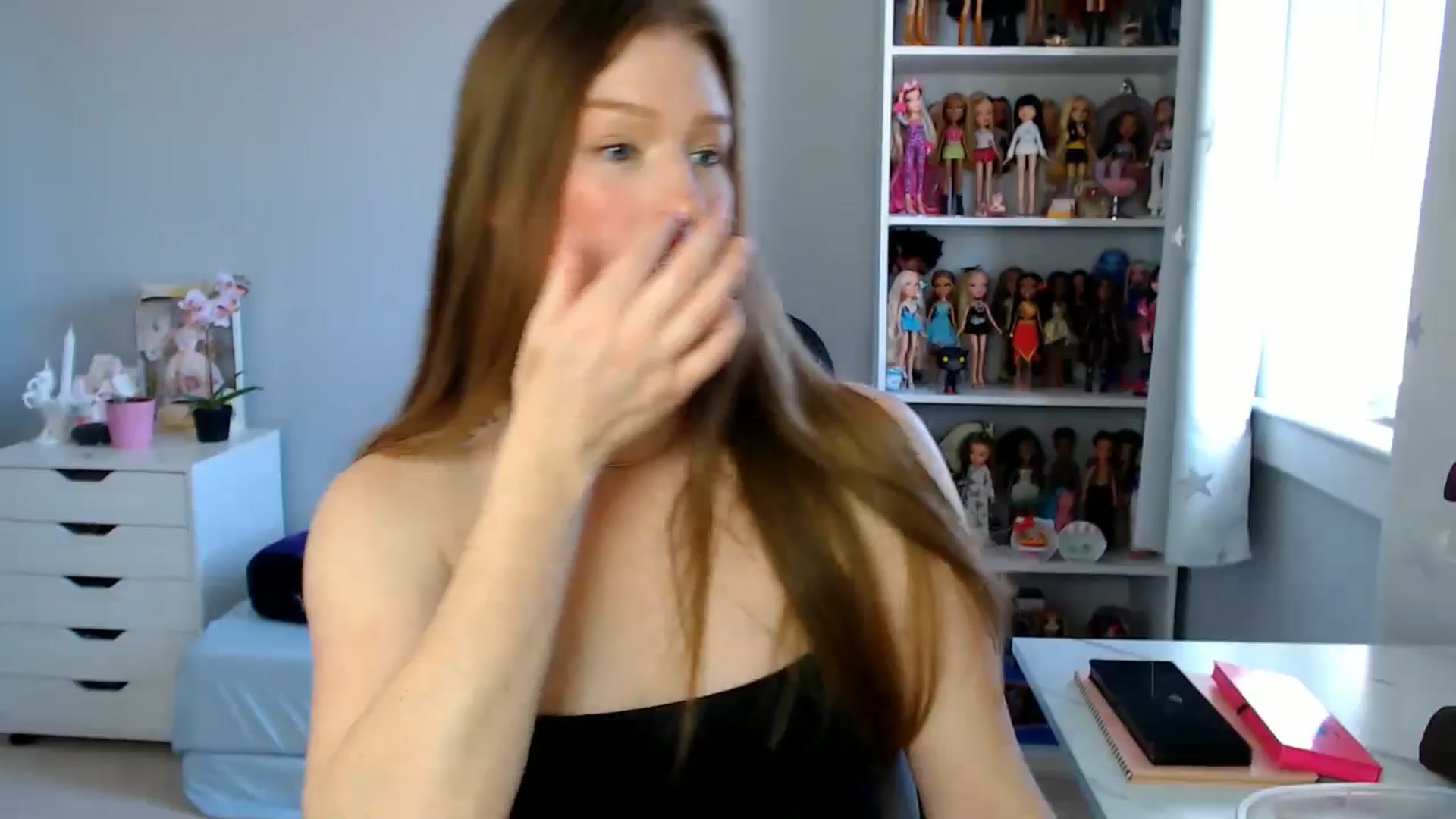 Gallery image thumbnail from GemmaMinx's myfreecams stream on, 04/27/2025, 19:21 image 4 of 20