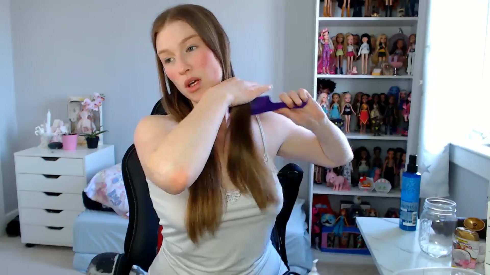 Gallery image thumbnail from GemmaMinx's myfreecams stream on, 04/30/2025, 17:59 image 10 of 20