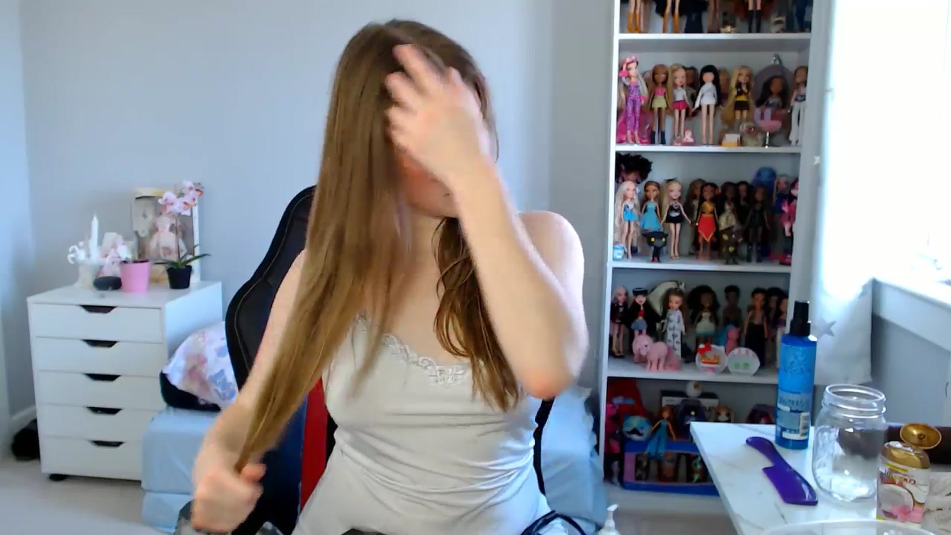 Gallery image thumbnail from GemmaMinx's myfreecams stream on, 04/30/2025, 17:59 image 8 of 20