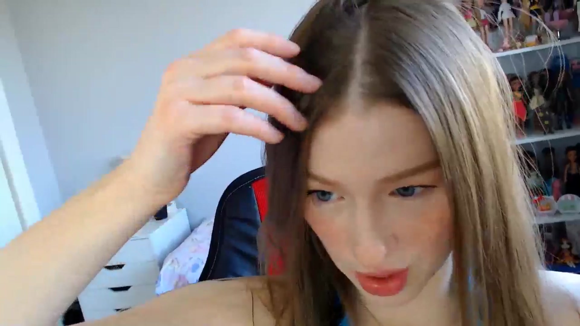 Gallery image thumbnail from GemmaMinx's myfreecams stream on, 05/27/2025, 17:19 image 3 of 20