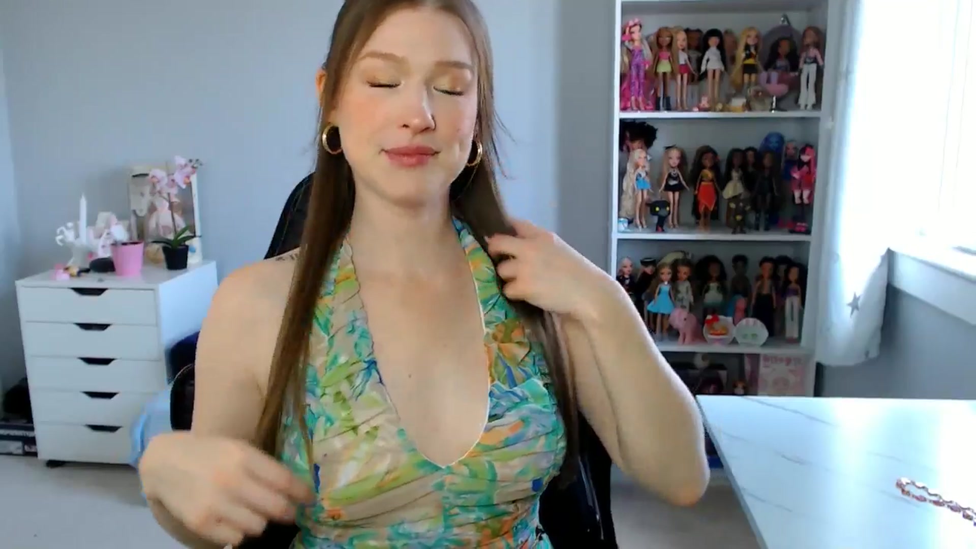 Gallery image thumbnail from GemmaMinx's myfreecams stream on, 05/30/2025, 19:44 image 5 of 20