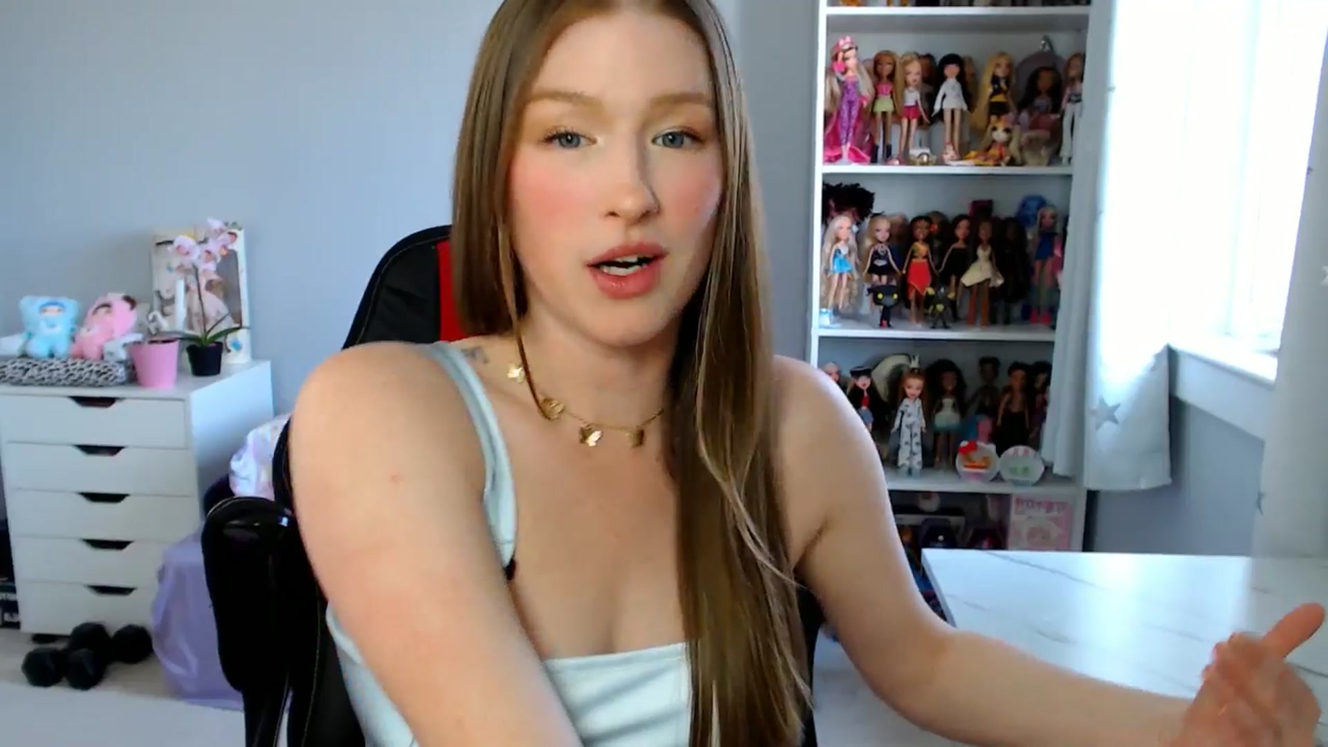 Gallery image thumbnail from GemmaMinx's myfreecams stream on, 06/14/2025, 19:52 image 7 of 20