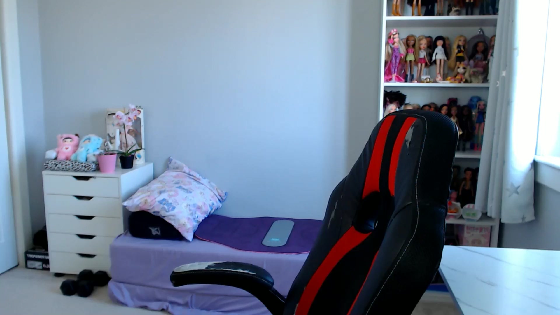 Gallery image thumbnail from GemmaMinx's myfreecams stream on, 06/30/2025, 18:13 image 1 of 20