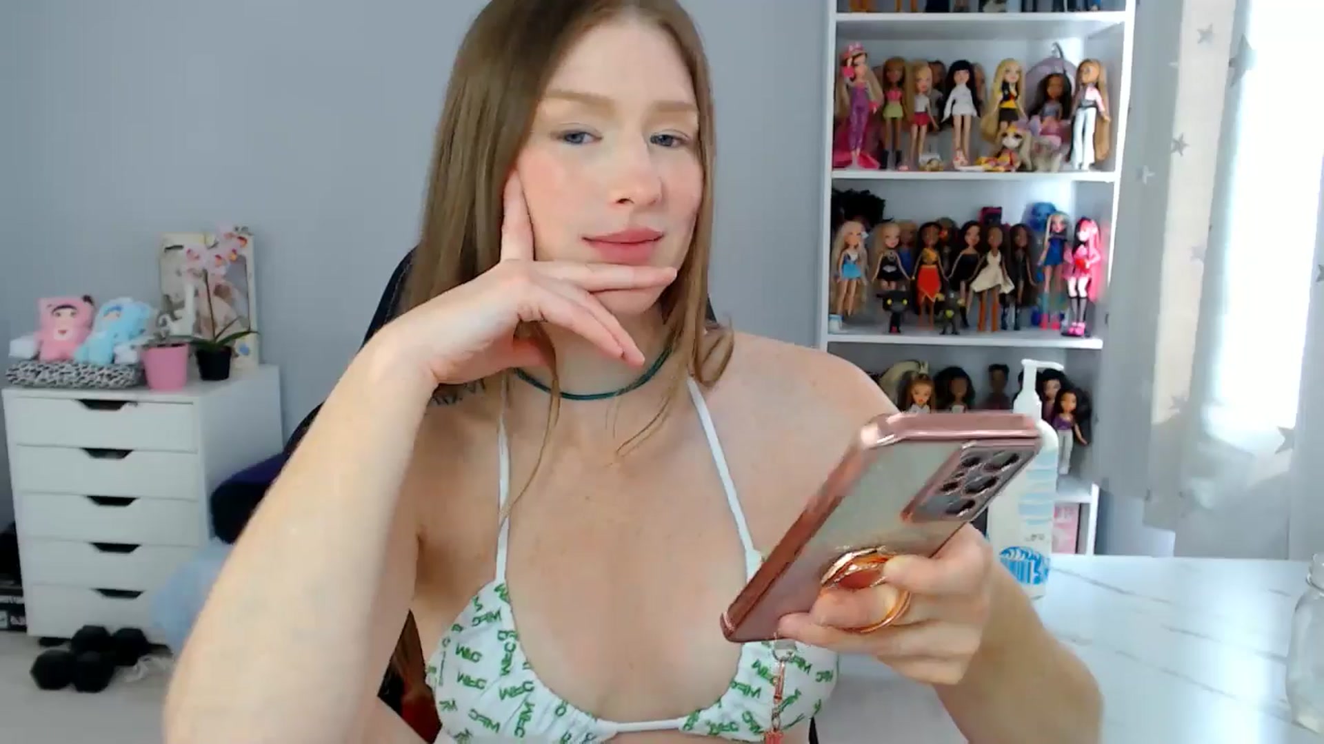 Gallery image thumbnail from GemmaMinx's myfreecams stream on, 06/30/2025, 20:59 image 13 of 20